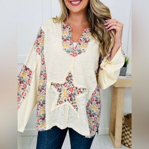 NWOT POL PEARL/STUDED STAR TOP